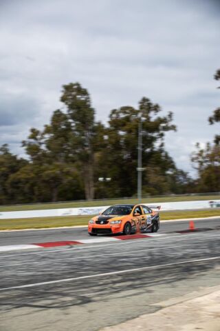 Perth's V8 Driving Experience  V8 Hotlaps On Steroids - Drift School WA